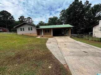 6300 Perry St, Anniston, AL 36206