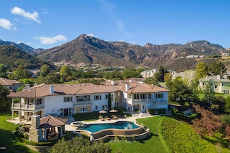 2705 Elderoak Rd, Thousand Oaks, CA 91361