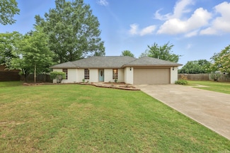 6 Eve Ln, Conway, AR 72034