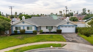885 E Home St, Rialto, CA 92376
