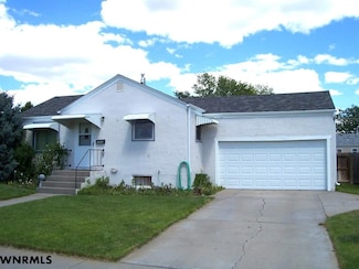 1509 Avenue J, Scottsbluff, NE 69361