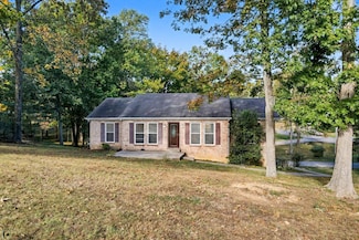 302 Allers Dr, White House, TN 37188