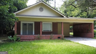 9 Henry St, Statesboro, GA 30458