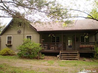2570 County House Woods Rd, Keuka Park, NY 14478
