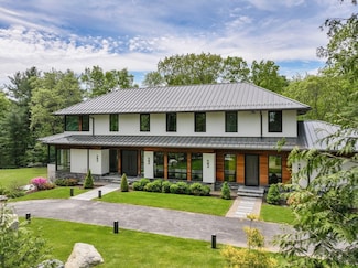 12 Robin Rd, Weston, MA 02493