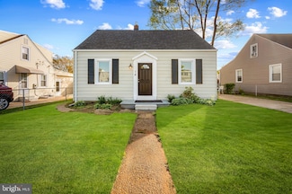 18 Crafton Rd, Essex, MD 21221