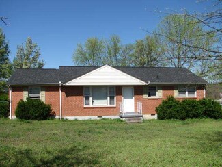 303 Carman Ave, New Johnsonville, TN 37134