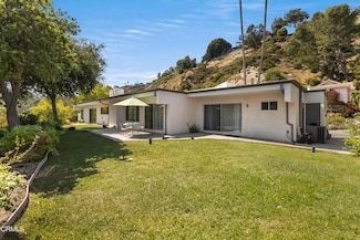 2657 Zorada Dr, Los Angeles, CA 90046