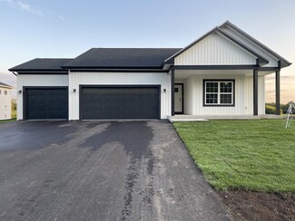 628 Kelsey Rd, Beloit, WI 53511