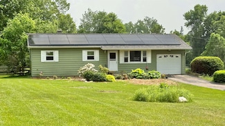 314 Richmond Rd, Hinesburg, VT 05461