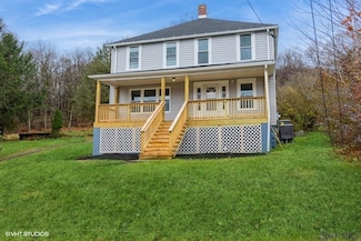 1120 Station Rd, Nanty Glo, PA 15943