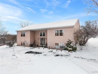 2336 Turner Rd, Weedsport, NY 13166