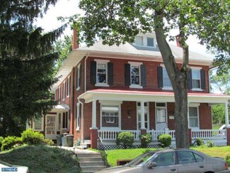 210 Fairview St, Reading, PA 19605