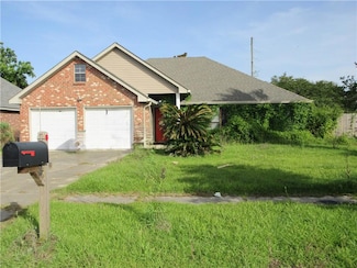 2 Tuscany Dr, La Place, LA 70068
