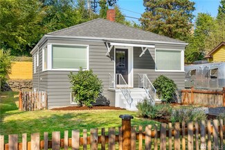 4433 40th Ave SW, Seattle, WA 98116