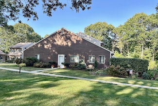 21 Round House Rd, Buzzards Bay, MA 02532