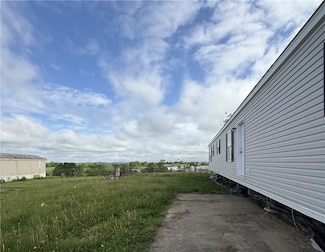 443 Hy-Vue Dr, Saxonburg, PA 16056