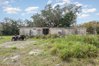 2435 Bar C Rd, Mims, FL 32754