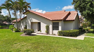 606 Deer Creek Lake Point Ln S, Deerfield Beach, FL 33442
