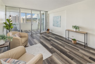 1031 Ala Napunani St Unit 1002, Honolulu, HI 96818