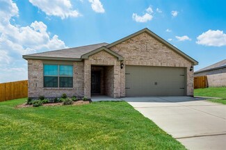 610 Micah Ln, Ferris, TX 75125
