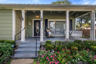 516 Clayton St, Tomball, TX 77375