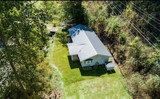 22251 E State Highway 194 E, Feds Creek, KY 41524