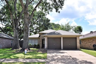 2910 Walnut Springs Dr, Katy, TX 77449