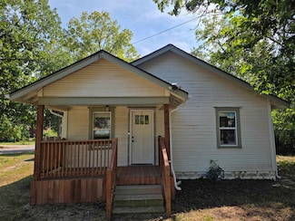 3601 W Central Ave, Wichita, KS 67203