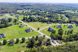 669 Knollwood, Goshen, AR 72703