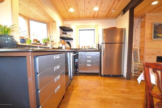 712 Long Branch Ave, Bayville, NJ 08721