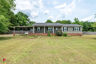 121 Frierson Acres Private Dr, Frierson, LA 71027
