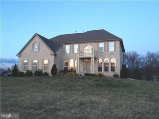 110 Stockton Ct, Monroeville, NJ 08343