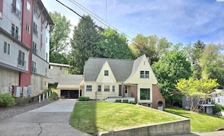 935 NE C St, Pullman, WA 99163