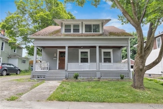 35 Lambert Ave, Fredonia, NY 14063