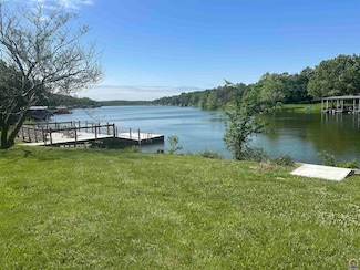 5365 Saratoga Dr, Mc Louth, KS 66054