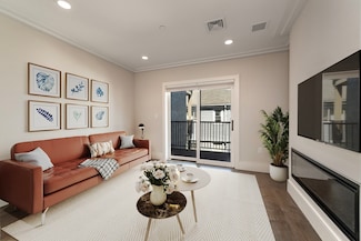 214 Market St Unit 202, Boston, MA 02135