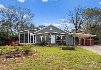 106 Wexford Ct, Charlotte, NC 28210