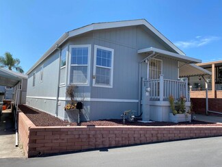 245 W Bobier Dr Unit 24, Vista, CA 92083
