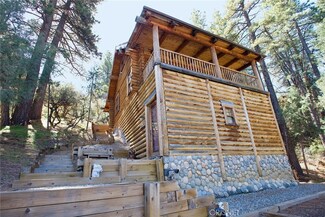 15916 Zurich Way, Pine Mountain Club, CA 93222