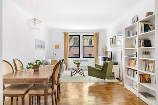 385 Argyle Rd Unit 3B, Brooklyn, NY 11218