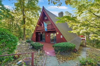 127 Copperfield Rd, Worcester, MA 01602