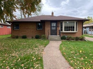 2609 Peck St, Stevens Point, WI 54481