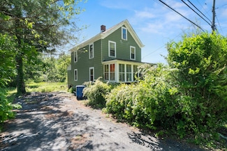 917 Flatbush Rd, Kingston, NY 12401