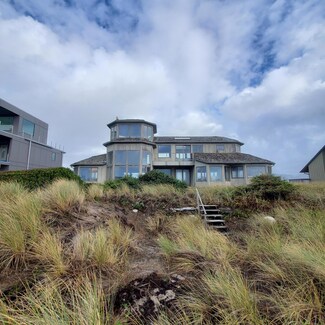 371 Salishan Dr, Lincoln City, OR 97367