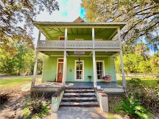 5710 Trout St, Melrose, FL 32666