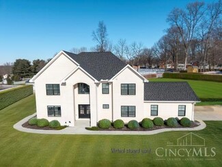 1324 Northwoods Dr, Hillsboro, OH 45133