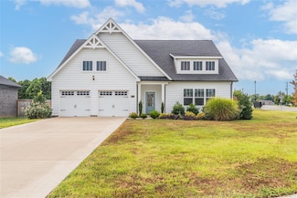 8702 Merrill Cir, Bowling Green, KY 42104