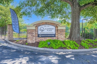 1800 Clairmont Lake Unit 325, Decatur, GA 30033