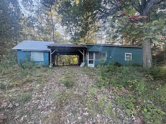 3820 Oakgrove Rd, Harrison, MI 48625